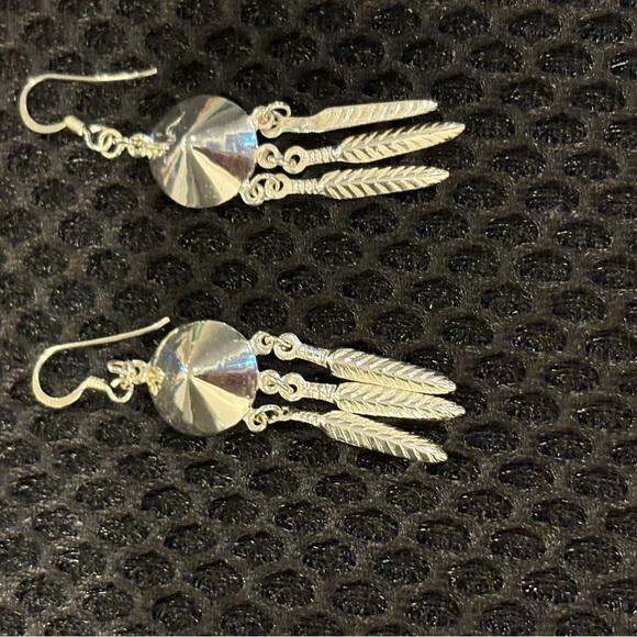 Sterling Silver 925 Feather Dangle Earrings - Southwestern Style - Picture 4 of 8